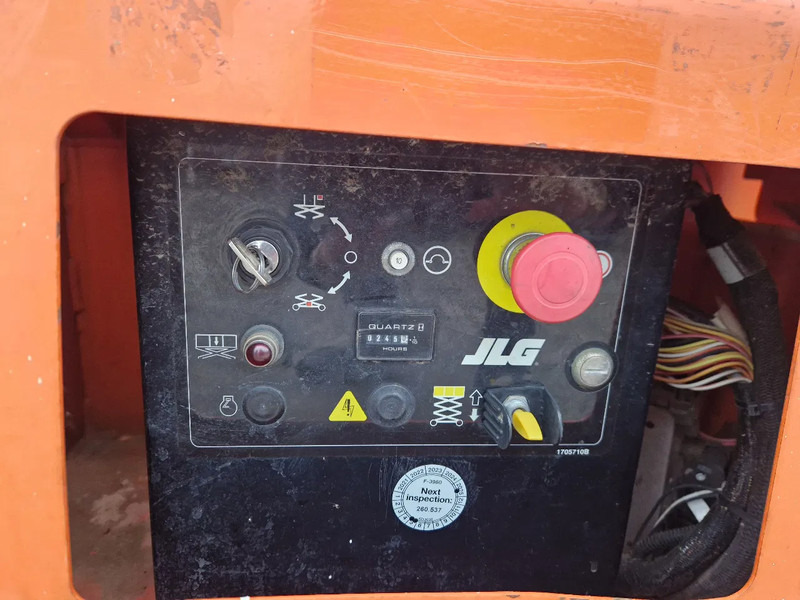 Scherenbühne JLG 3369LE elektrisch werkhoogte 12.06m.: das Bild 7 Scherenbühne JLG 3369LE elektrisch werkhoogte 12.06m.: das Bild 7