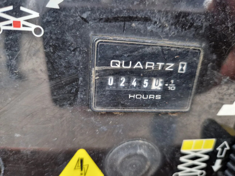 Scherenbühne JLG 3369LE elektrisch werkhoogte 12.06m.: das Bild 8 Scherenbühne JLG 3369LE elektrisch werkhoogte 12.06m.: das Bild 8