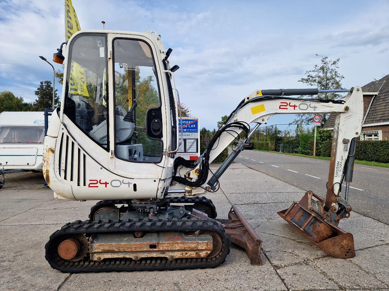WACKER NEUSON 2404RD, kan op een berghelling draaien - Minibagger: das Bild 4 WACKER NEUSON 2404RD, kan op een berghelling draaien - Minibagger: das Bild 4