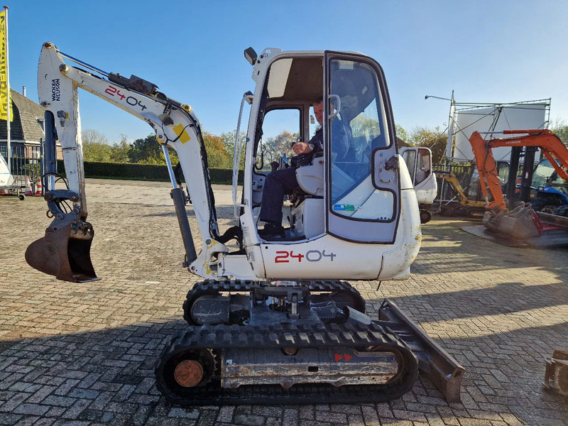 WACKER NEUSON 2404RD met nivelleersysteem, mountain proof - Minibagger: das Bild 4 WACKER NEUSON 2404RD met nivelleersysteem, mountain proof - Minibagger: das Bild 4