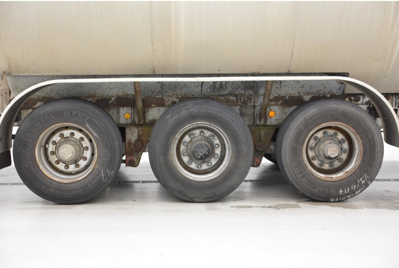 Fruehauf Bitumen tank trailer - Tankauflieger: das Bild 4 Fruehauf Bitumen tank trailer - Tankauflieger: das Bild 4
