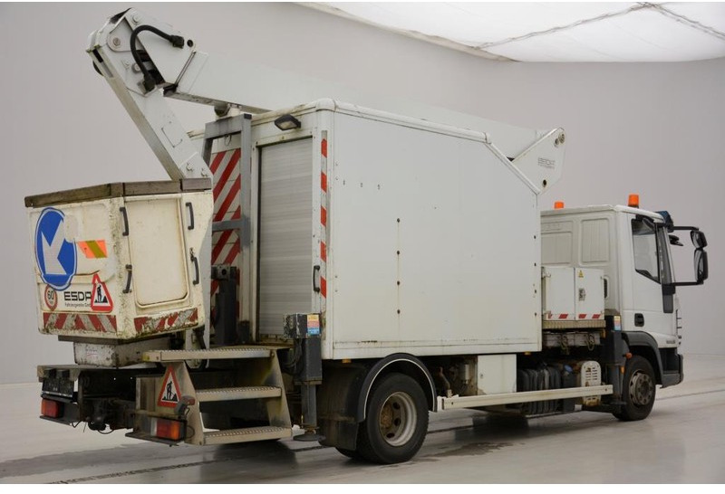 Iveco Eurocargo 120E18* - LKW mit Arbeitsbühne: das Bild 5 Iveco Eurocargo 120E18* - LKW mit Arbeitsbühne: das Bild 5