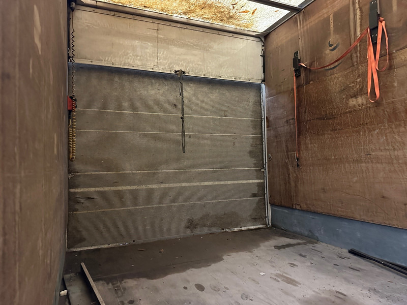 Iveco Eurocargo 90E17 - Koffer LKW: das Bild 5 Iveco Eurocargo 90E17 - Koffer LKW: das Bild 5