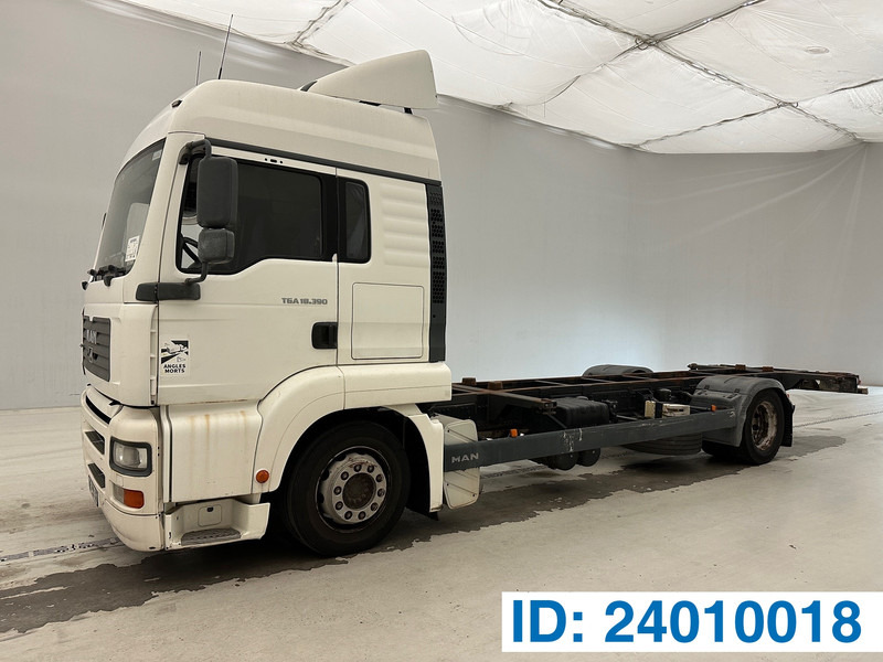 MAN TGA 18.390 - Containerwagen/ Wechselfahrgestell LKW: das Bild 1 MAN TGA 18.390 - Containerwagen/ Wechselfahrgestell LKW: das Bild 1