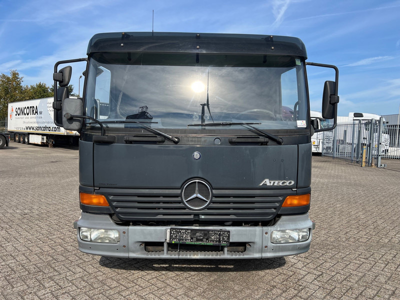 Mercedes-Benz Atego 815 - Autotransporter LKW: das Bild 2 Mercedes-Benz Atego 815 - Autotransporter LKW: das Bild 2