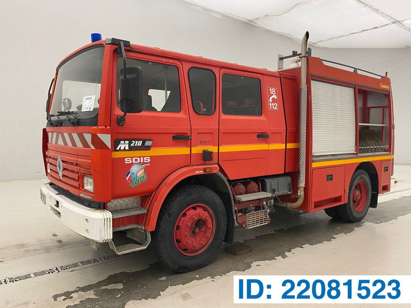 Renault M 210 - Feuerwehrfahrzeug: das Bild 1 Renault M 210 - Feuerwehrfahrzeug: das Bild 1