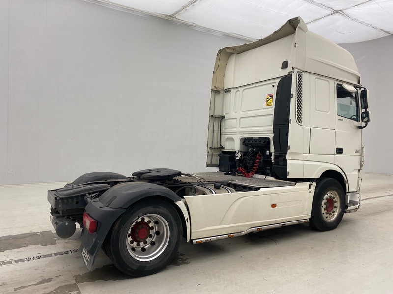 DAF XF106.460 Super Space Cab - Sattelzugmaschine: das Bild 4 DAF XF106.460 Super Space Cab - Sattelzugmaschine: das Bild 4