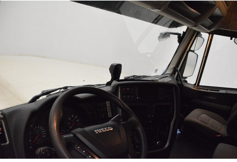 Sattelzugmaschine Iveco Stralis AS440S40 LNG Natural Power*: das Bild 12