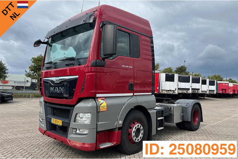 MAN TGX 18.440 - ADR - Sattelzugmaschine: das Bild 1 MAN TGX 18.440 - ADR - Sattelzugmaschine: das Bild 1
