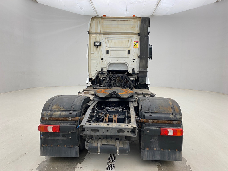 Mercedes-Benz Actros 1940 - Sattelzugmaschine: das Bild 5 Mercedes-Benz Actros 1940 - Sattelzugmaschine: das Bild 5