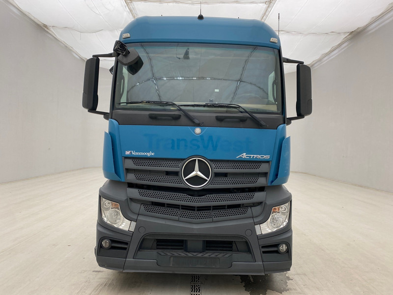 Mercedes-Benz Actros 1942 - Sattelzugmaschine: das Bild 2 Mercedes-Benz Actros 1942 - Sattelzugmaschine: das Bild 2