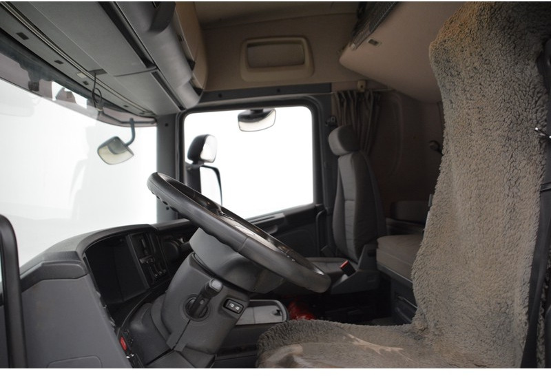 Sattelzugmaschine Scania R440: das Bild 10