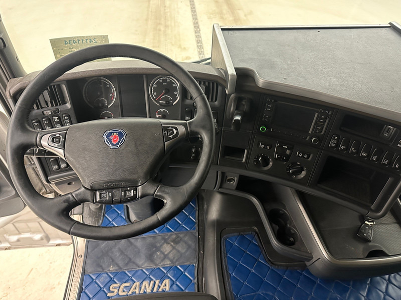 Sattelzugmaschine Scania R450: das Bild 7