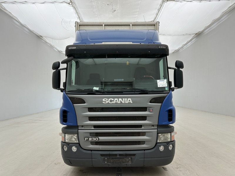 Scania P230 - Plane LKW: das Bild 2 Scania P230 - Plane LKW: das Bild 2