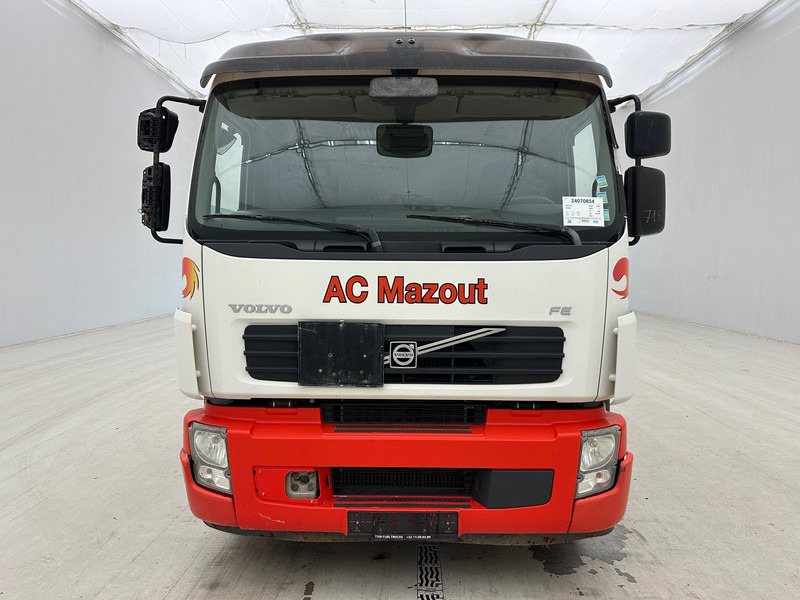 Volvo FE 280 - Tankwagen: das Bild 2 Volvo FE 280 - Tankwagen: das Bild 2