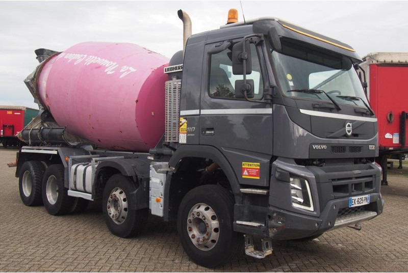 Volvo FMX 410 - 8x4* - Fahrmischer: das Bild 3 Volvo FMX 410 - 8x4* - Fahrmischer: das Bild 3
