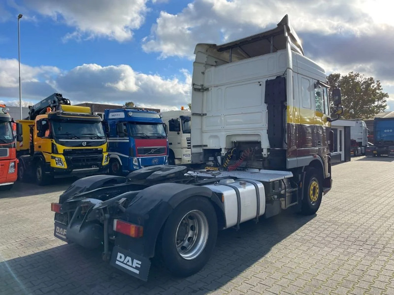 DAF XF 105.410 Spacecab Euro 5 - Sattelzugmaschine: das Bild 4 DAF XF 105.410 Spacecab Euro 5 - Sattelzugmaschine: das Bild 4