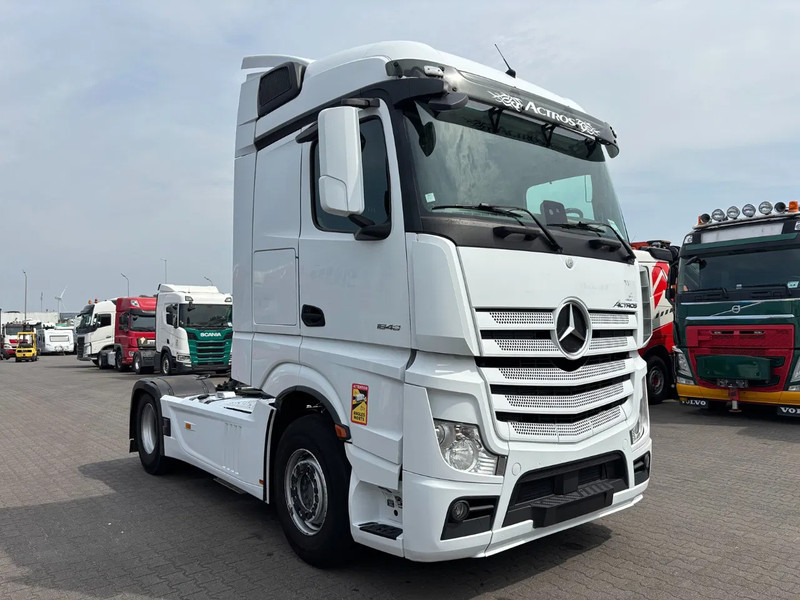 Mercedes-Benz Actros 1848 Retarder Euro 6 - Sattelzugmaschine: das Bild 2 Mercedes-Benz Actros 1848 Retarder Euro 6 - Sattelzugmaschine: das Bild 2