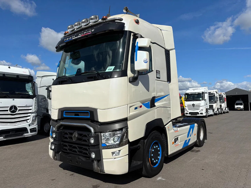 Renault T520 Euro 6 High Retarder Alpine Edition Limitee NO: 33/99 - Sattelzugmaschine: das Bild 1 Renault T520 Euro 6 High Retarder Alpine Edition Limitee NO: 33/99 - Sattelzugmaschine: das Bild 1