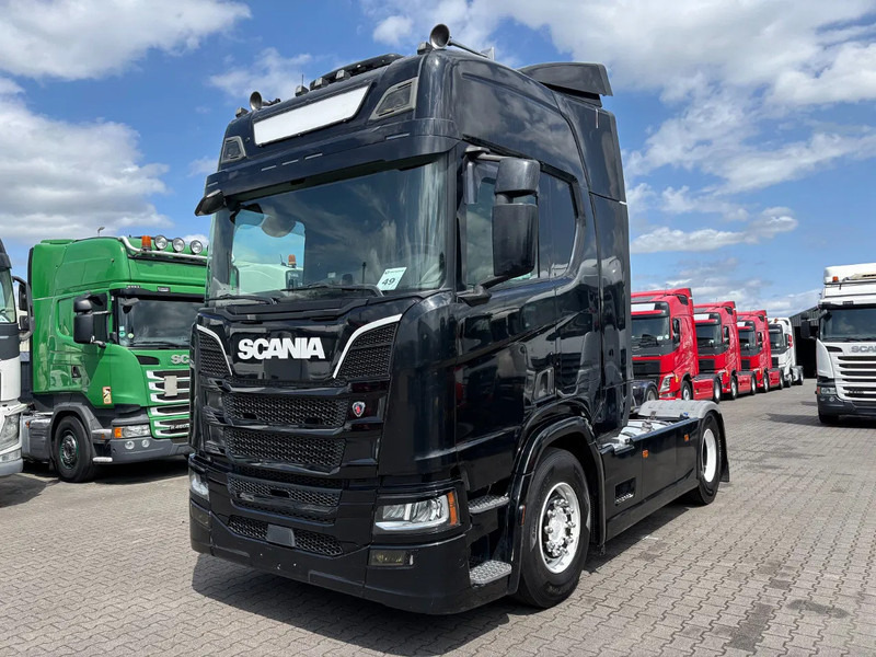 Scania R450 Euro 6 Retarder - Sattelzugmaschine: das Bild 1 Scania R450 Euro 6 Retarder - Sattelzugmaschine: das Bild 1