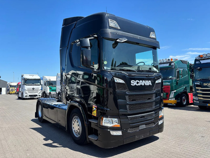Scania R450 Euro 6 Retarder - Sattelzugmaschine: das Bild 2 Scania R450 Euro 6 Retarder - Sattelzugmaschine: das Bild 2