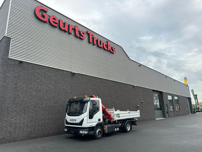 Iveco Eurocargo 80-220 - Kipper, Autokran: das Bild 5 Iveco Eurocargo 80-220 - Kipper, Autokran: das Bild 5