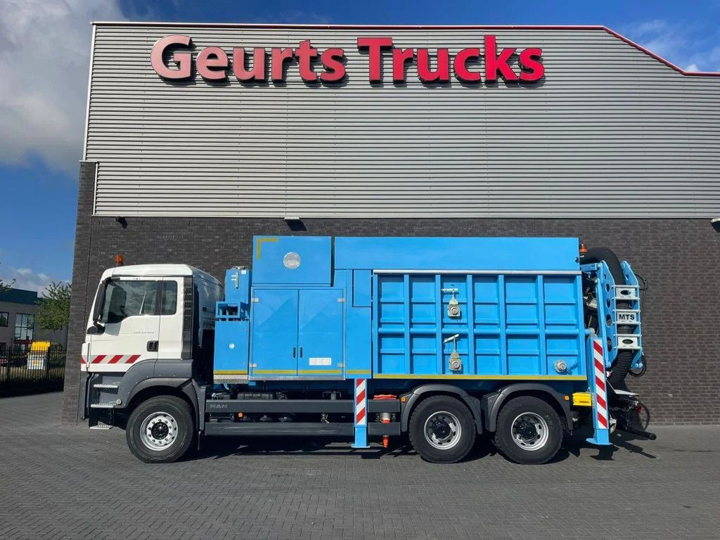 MAN MTS SAUGBAGGER/SUCTIONEXCAVATOR/GRONDZUIGER - Saug-/ Spülfahrzeug: das Bild 1 MAN MTS SAUGBAGGER/SUCTIONEXCAVATOR/GRONDZUIGER - Saug-/ Spülfahrzeug: das Bild 1