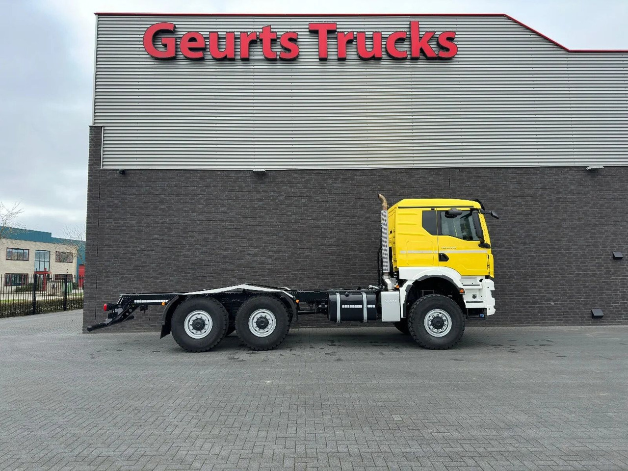 MAN TGS 33.540 6X6 BB CH HEAVY DUTY CHASSIS CABINE/N - Fahrgestell LKW: das Bild 4 MAN TGS 33.540 6X6 BB CH HEAVY DUTY CHASSIS CABINE/N - Fahrgestell LKW: das Bild 4