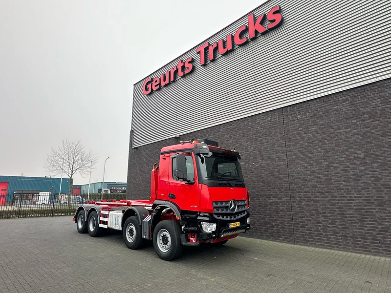 Mercedes-Benz Arocs 8X4 VDL S-30-6600 HAAKARMSYSTEEM/ABROLLKIPPER/HOOKLIFT - Seil Abrollkipper: das Bild 5 Mercedes-Benz Arocs 8X4 VDL S-30-6600 HAAKARMSYSTEEM/ABROLLKIPPER/HOOKLIFT - Seil Abrollkipper: das Bild 5