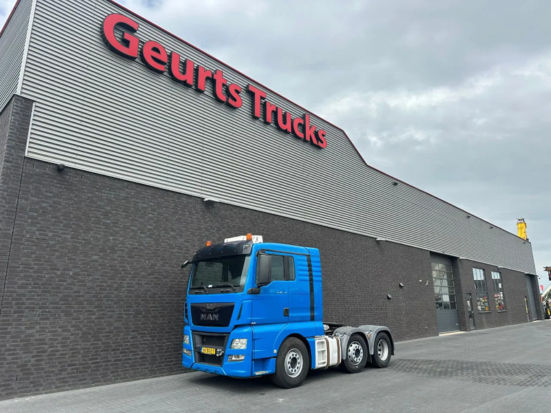 MAN TGX 26.440 6X2/4 BLS TREKKER / SZM / TRACTOR MET SCHADE MOTOR - Sattelzugmaschine: das Bild 2 MAN TGX 26.440 6X2/4 BLS TREKKER / SZM / TRACTOR MET SCHADE MOTOR - Sattelzugmaschine: das Bild 2