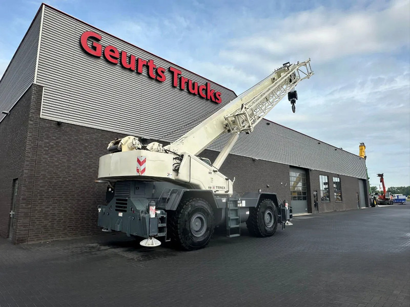 Terex RT110 QUADSTAR ROUGH TERRAIN CRANE + JIB + 2x LIER - Geländekran: das Bild 3 Terex RT110 QUADSTAR ROUGH TERRAIN CRANE + JIB + 2x LIER - Geländekran: das Bild 3