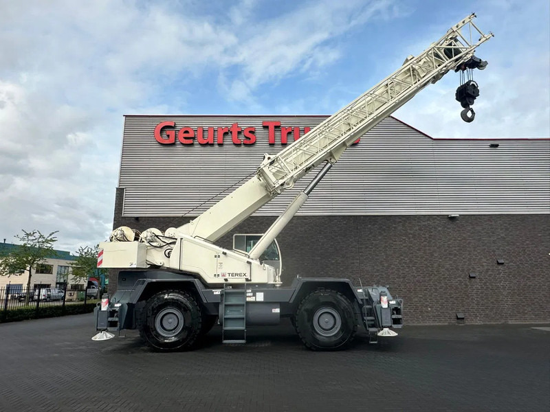 Terex RT110 QUADSTAR ROUGH TERRAIN CRANE + JIB + 2x LIER - Geländekran: das Bild 5 Terex RT110 QUADSTAR ROUGH TERRAIN CRANE + JIB + 2x LIER - Geländekran: das Bild 5