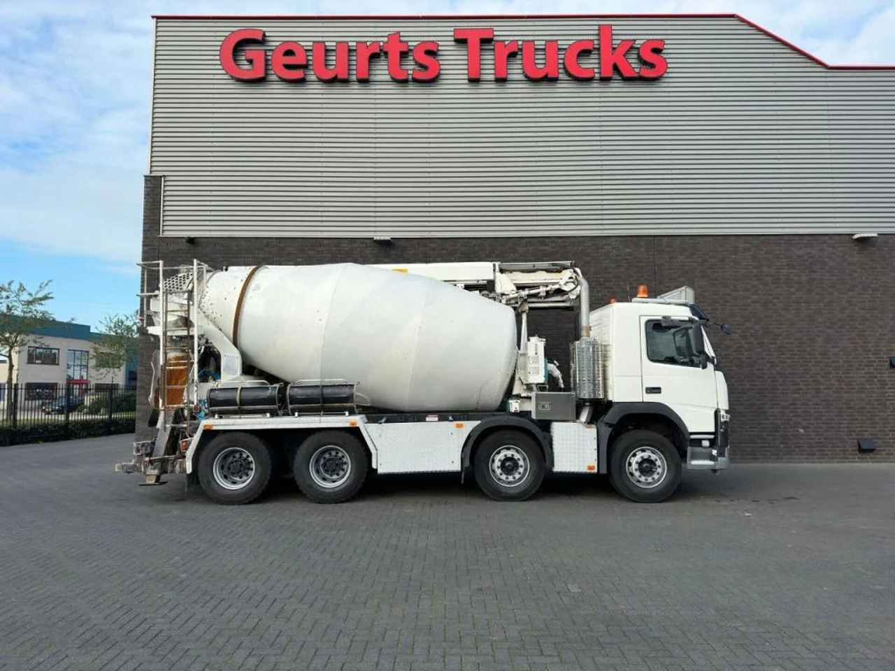 Volvo FM 410 8X4 + STETTER 9 M3 MIXER/MISCHER + THEAM - Fahrmischer: das Bild 4 Volvo FM 410 8X4 + STETTER 9 M3 MIXER/MISCHER + THEAM - Fahrmischer: das Bild 4