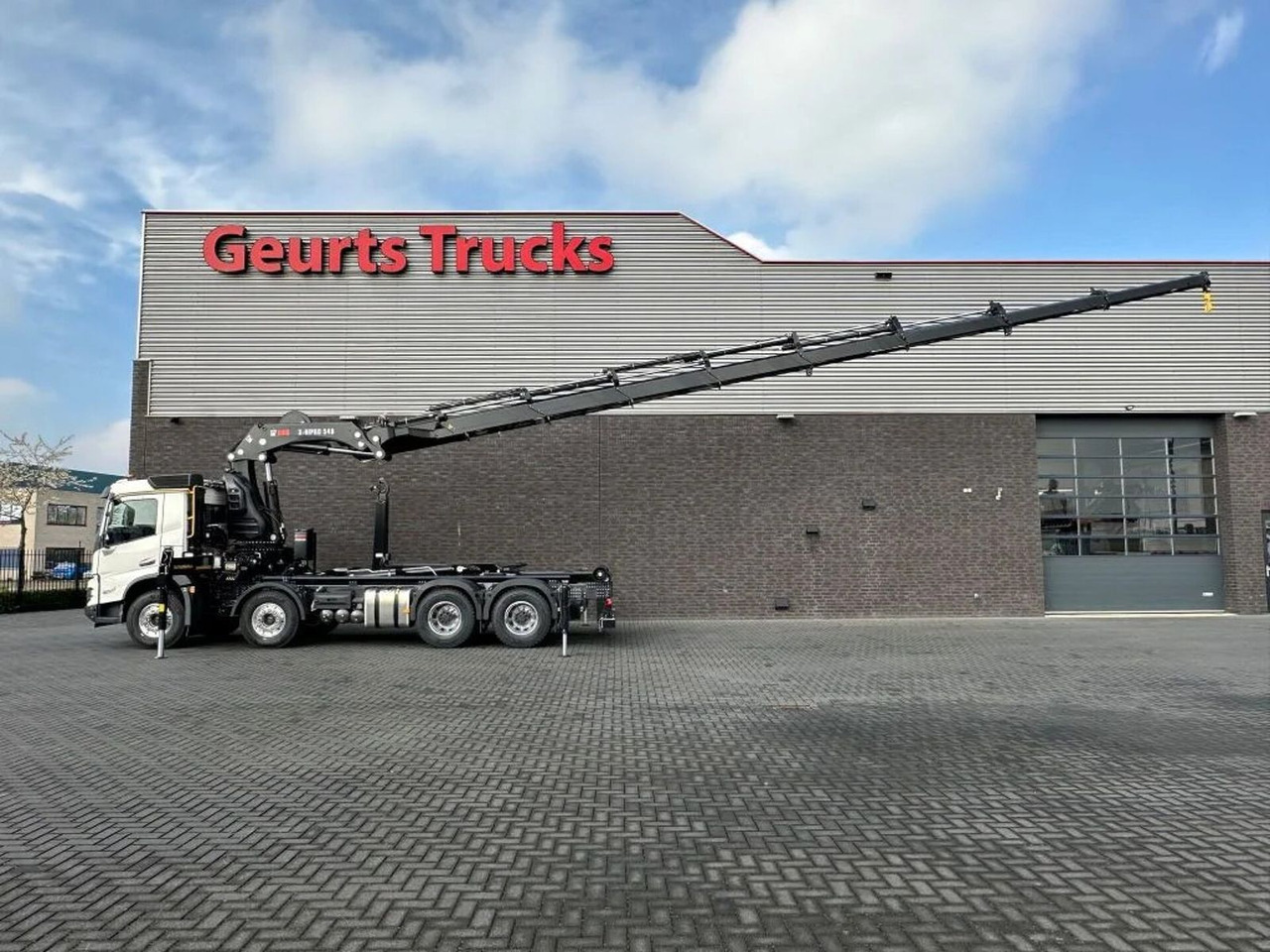 Volvo FMX 500 8X4 HIAB HAAKARM + HIAB 548 E-8 KRAAN/KR - Autokran: das Bild 4 Volvo FMX 500 8X4 HIAB HAAKARM + HIAB 548 E-8 KRAAN/KR - Autokran: das Bild 4