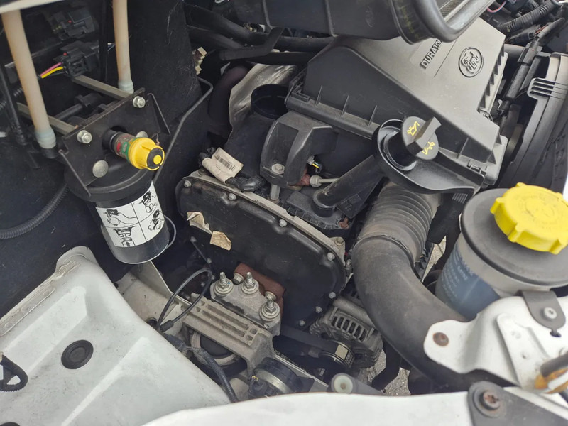 Camper ROLLER TEAM AUTOROLLER 595 P..... trekhaak,eerste eigenaar. - Teilintegriertes Wohnmobil: das Bild 5 Camper ROLLER TEAM AUTOROLLER 595 P..... trekhaak,eerste eigenaar. - Teilintegriertes Wohnmobil: das Bild 5