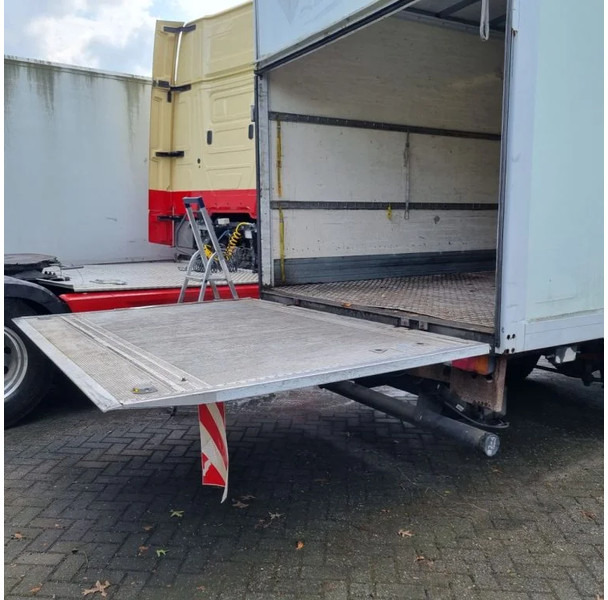 Koffer LKW Iveco ML75 E18 manual gearbox...... 180 pk met laadklep: das Bild 6