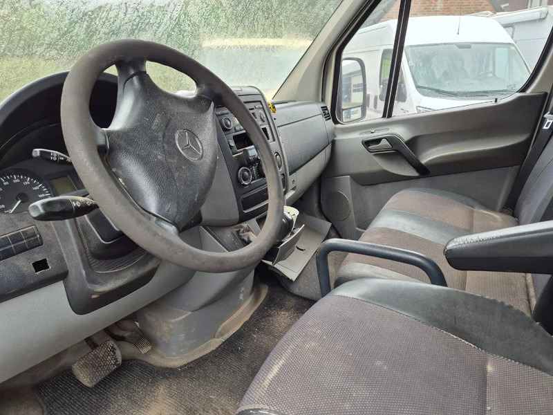 Mercedes-Benz Sprinter 516 autom. motor defect. L2 H2 - Kastenwagen: das Bild 5 Mercedes-Benz Sprinter 516 autom. motor defect. L2 H2 - Kastenwagen: das Bild 5