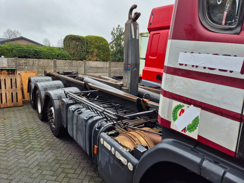 Scania P 420 8x2.. manuel gearbox. - Seil Abrollkipper: das Bild 2 Scania P 420 8x2.. manuel gearbox. - Seil Abrollkipper: das Bild 2