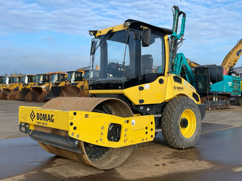 Bomag BW177D-5 | Airconditioning EPA /EU Stage V - Walzen: das Bild 2 Bomag BW177D-5 | Airconditioning EPA /EU Stage V - Walzen: das Bild 2