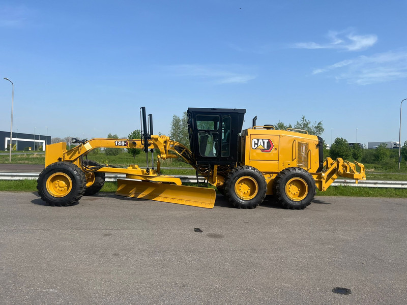 Caterpillar 140GC - Push block / Ripper / New Tires - Grader: das Bild 1 Caterpillar 140GC - Push block / Ripper / New Tires - Grader: das Bild 1