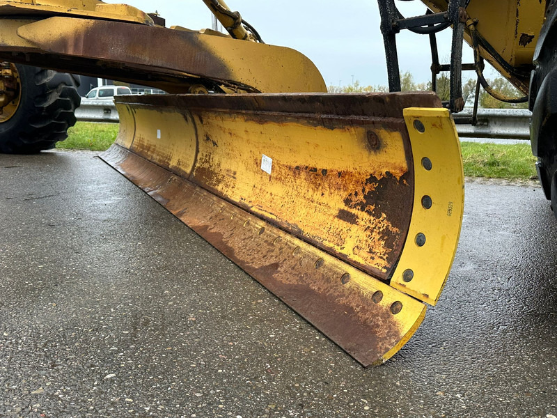 Grader Caterpillar 14H: das Bild 15