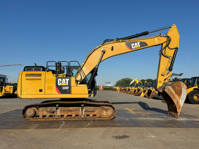 Caterpillar 326FL - Kettenbagger: das Bild 4 Caterpillar 326FL - Kettenbagger: das Bild 4