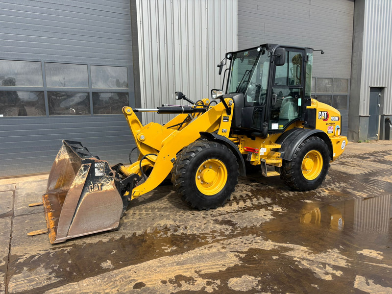 Caterpillar 908M - Radlader: das Bild 2 Caterpillar 908M - Radlader: das Bild 2