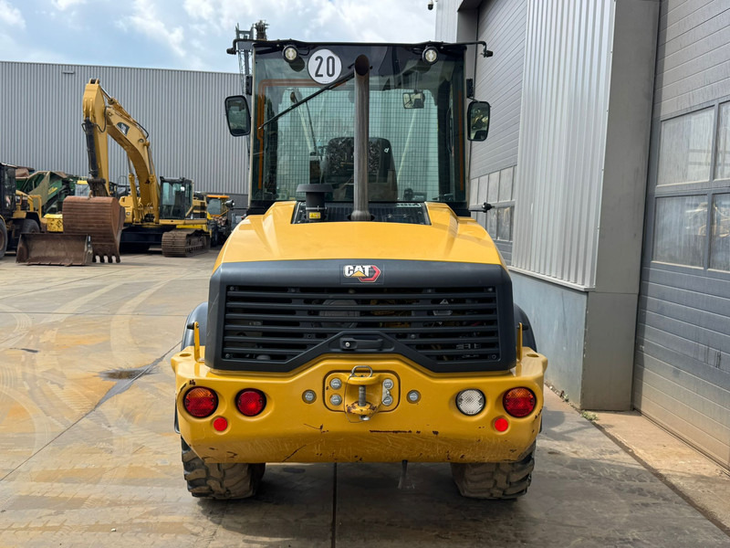 Caterpillar 908M - Radlader: das Bild 4 Caterpillar 908M - Radlader: das Bild 4