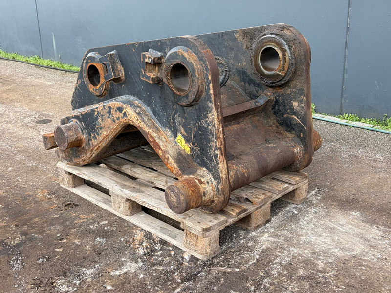 Caterpillar Quick Coupler CW70 for 374F - Schnellwechsler: das Bild 2 Caterpillar Quick Coupler CW70 for 374F - Schnellwechsler: das Bild 2