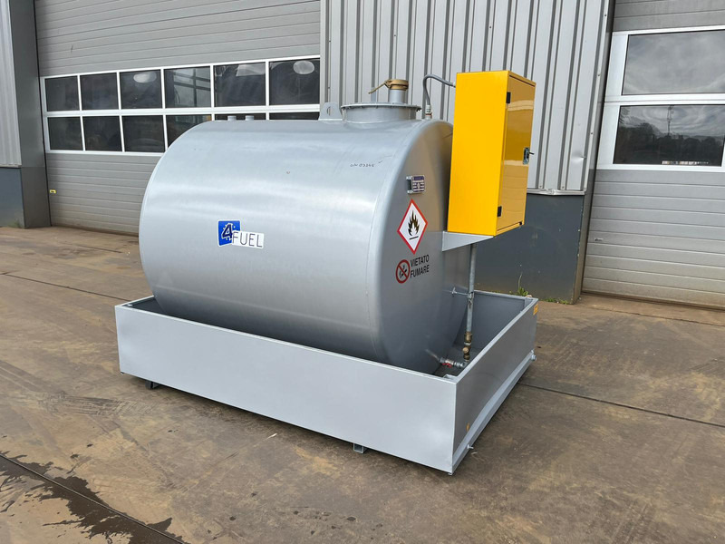 Emiliana Serbatoi Emiliana Serbatoi TF3/50 3000Ltr. - Lagertank: das Bild 3 Emiliana Serbatoi Emiliana Serbatoi TF3/50 3000Ltr. - Lagertank: das Bild 3