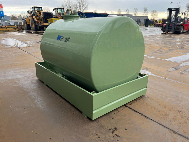 Emiliana Serbatoi Emiliana Serbatoi TF3/50 3000Ltr. - Lagertank: das Bild 5 Emiliana Serbatoi Emiliana Serbatoi TF3/50 3000Ltr. - Lagertank: das Bild 5