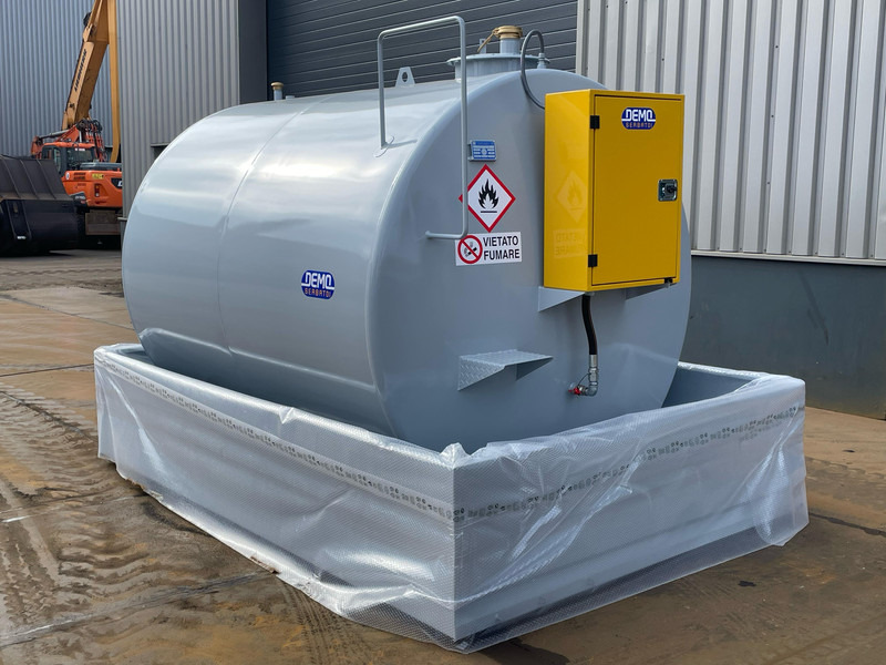 Emiliana Serbatoi TF9/50 9000Ltr - Lagertank: das Bild 4 Emiliana Serbatoi TF9/50 9000Ltr - Lagertank: das Bild 4