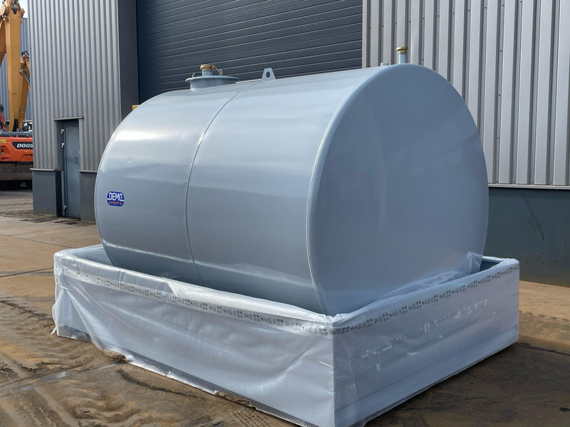 Emiliana Serbatoi TF9/50 9000Ltr - Lagertank: das Bild 2 Emiliana Serbatoi TF9/50 9000Ltr - Lagertank: das Bild 2
