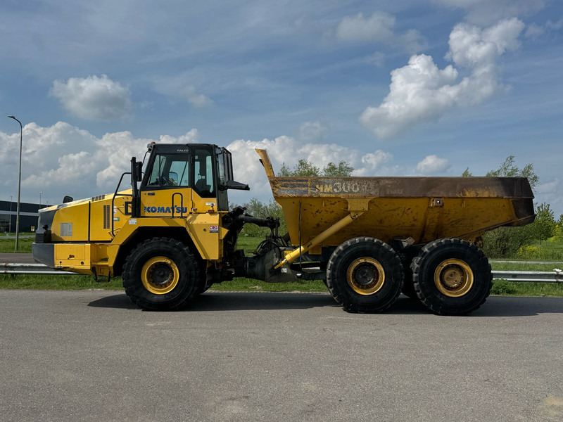 Komatsu HM300-2 - Knickgelenkter Dumper: das Bild 1 Komatsu HM300-2 - Knickgelenkter Dumper: das Bild 1